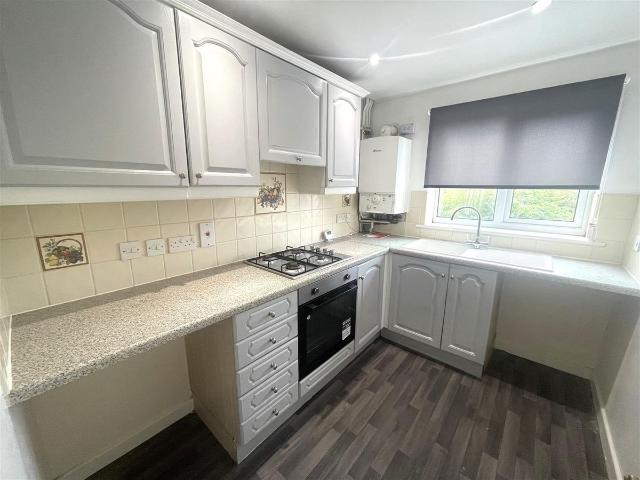 Apartment for rent in Packmoor, Stoke-on-Trent