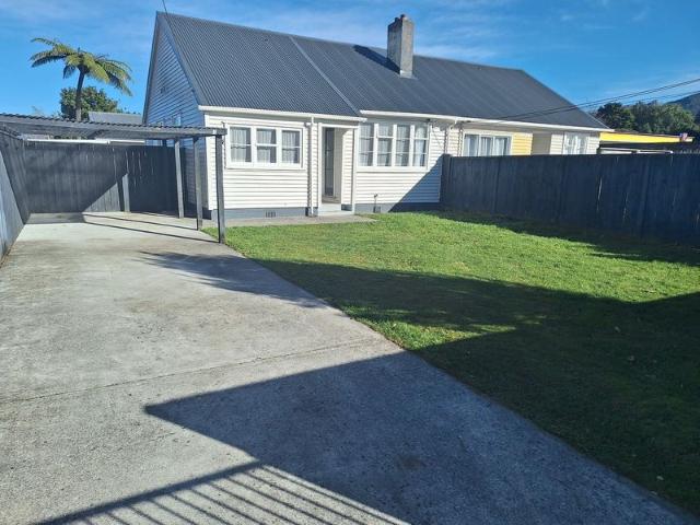 Apartment for rent in Pauatahanui, Wellington
