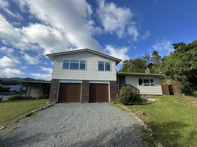 House for rent in Pauatahanui, Wellington