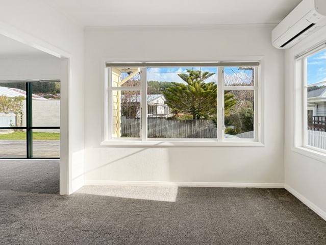 House for rent in Pauatahanui, Wellington
