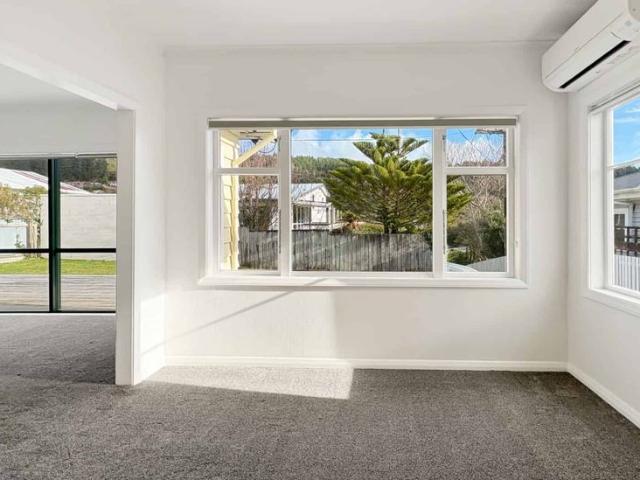 House for rent in Pauatahanui, Wellington