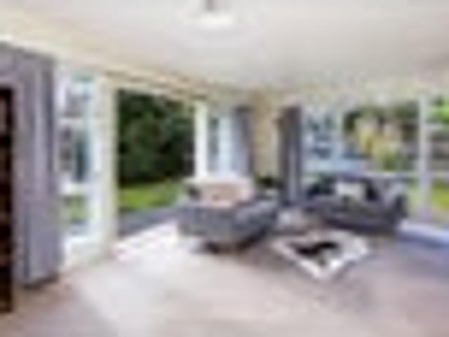 Apartment for sale in Pauatahanui, Wellington
