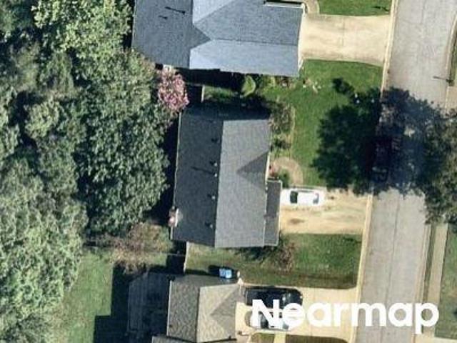 House for sale in Pleasant Acres, Mableton