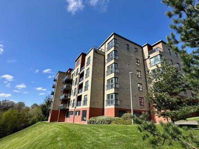 Apartment for rent in Bothwell, Scotland