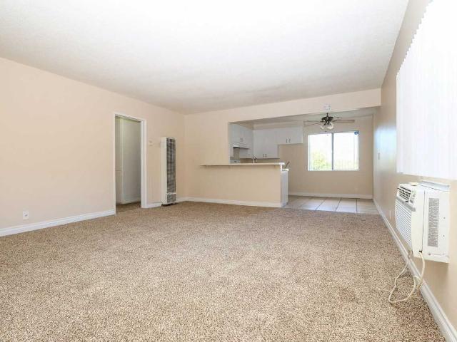 Apartment for rent in Upland, California