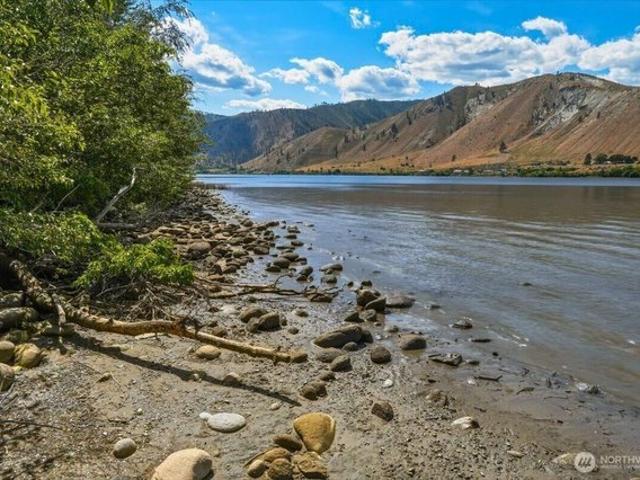 Land for sale in Orondo, Washington