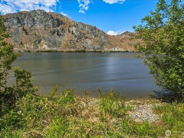 Land for sale in Orondo, Washington