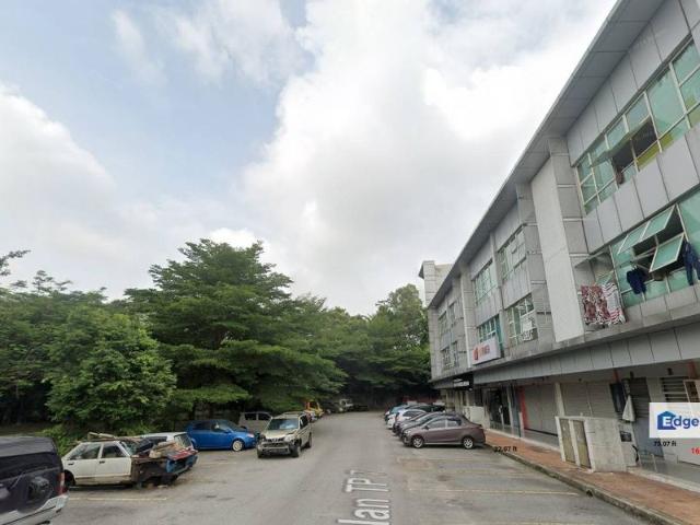 Shop for sale in Petaling, Subang Jaya