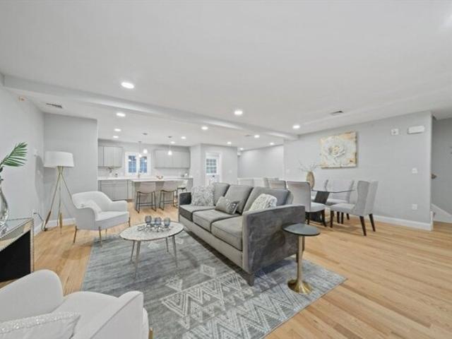 Condo for sale in Randolph, Massachusetts