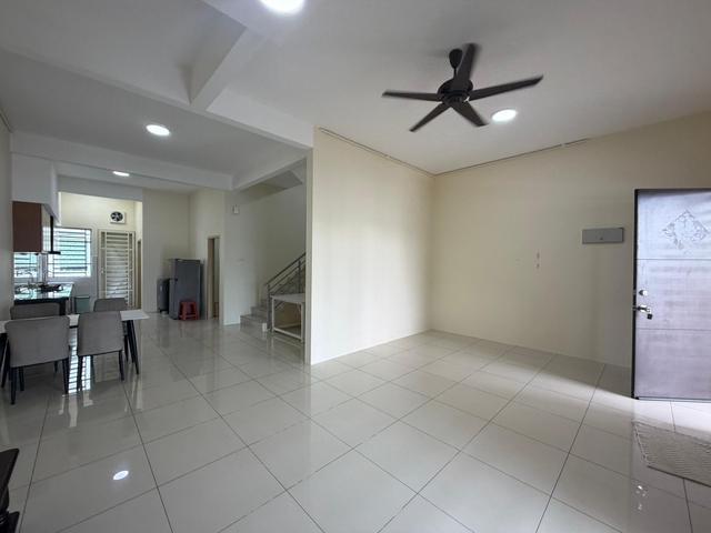 Terraced House for rent in Wellesley, Penang