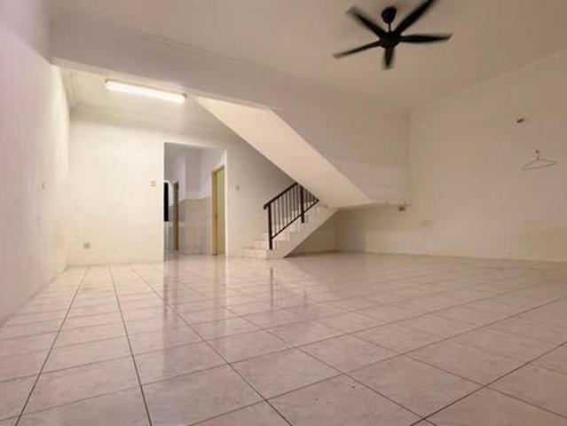 Terraced House for rent in Wellesley, Penang