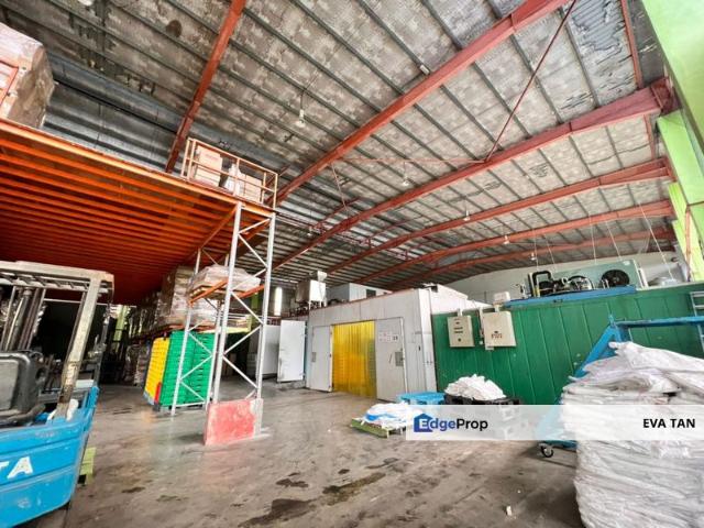 Warehouse for sale in Rengam, Johor
