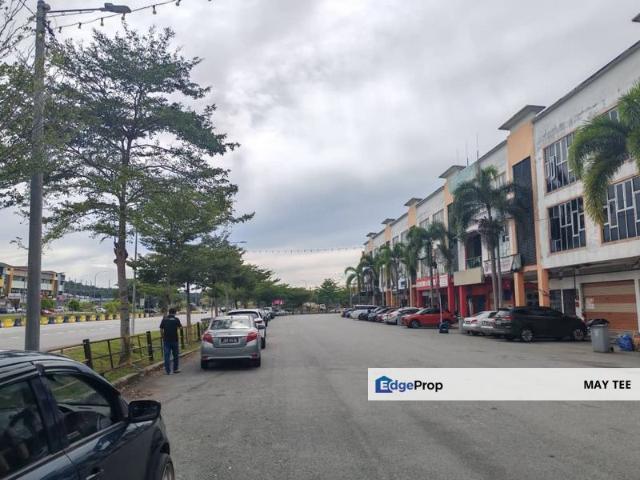 Shop for sale in Rengam, Johor