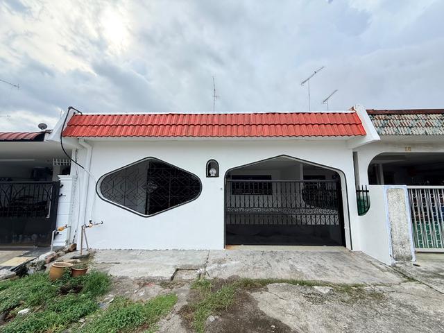 Terraced House for sale in Rengam, Johor