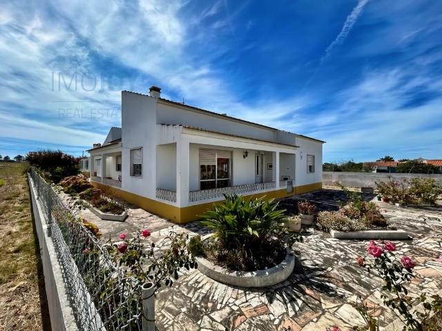 Vivenda venda em Aljezur, Faro