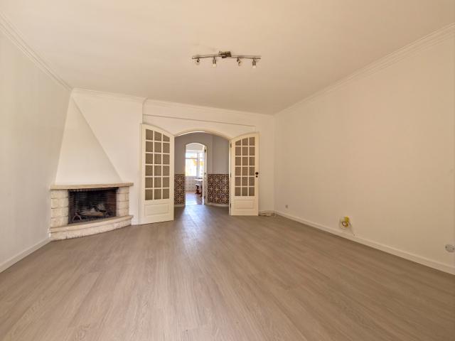 Apartamento alugar em Torre, Cascais