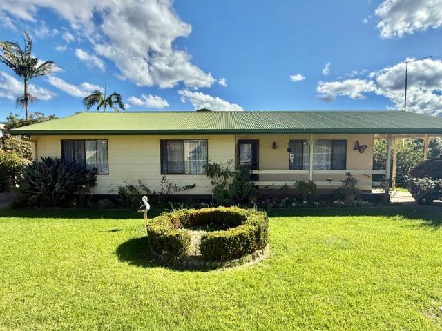 House for rent in Lakes Entrance, Victoria