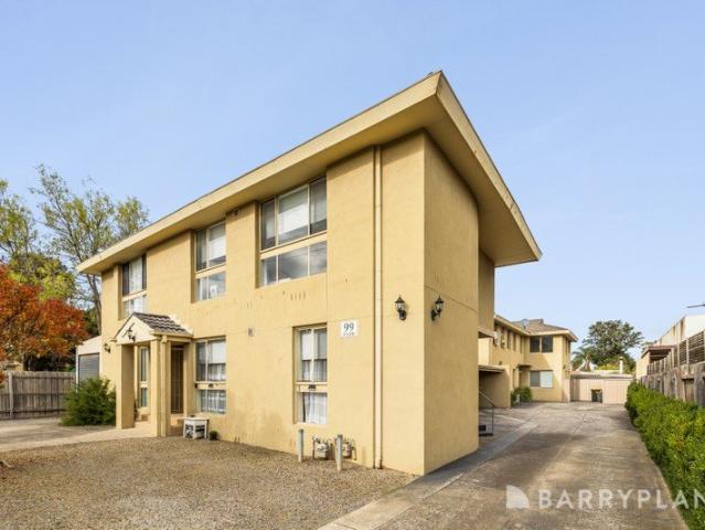 Apartment for sale in Camerons Creek, Victoria