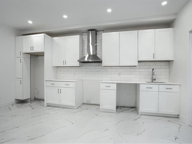 Apartment for rent in Cote-saint-luc, Quebec