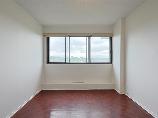 Apartment for rent in St. Leonard's, Quebec