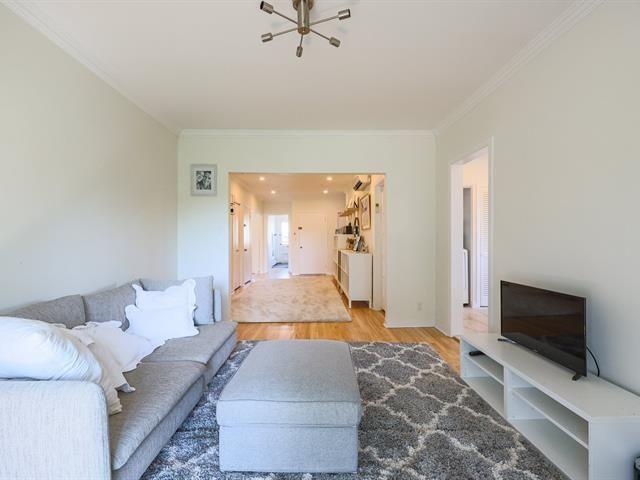 Apartment for rent in Cote-saint-luc, Quebec