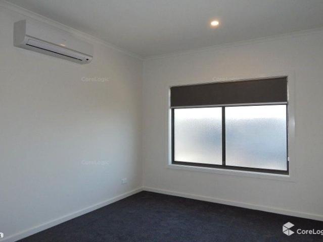 Townhouse for rent in Keon Park, Melbourne