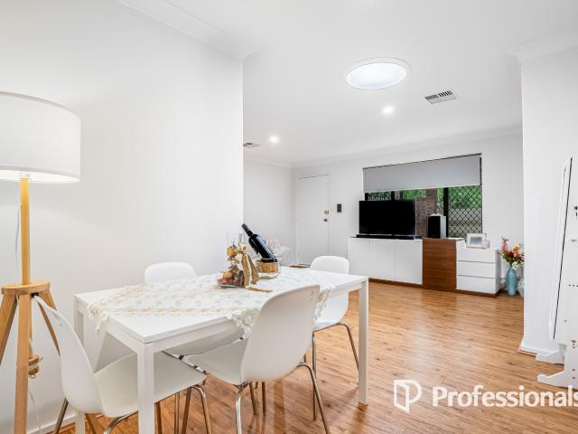 Apartment for sale in Shelley, Western Australia