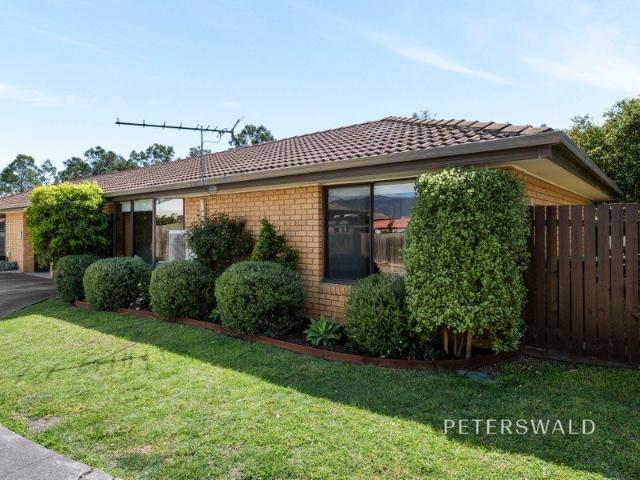 Townhouse for sale in Howrah, Hobart