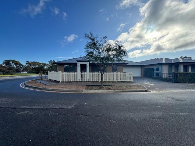 House for rent in Smithfield Plains, Adelaide