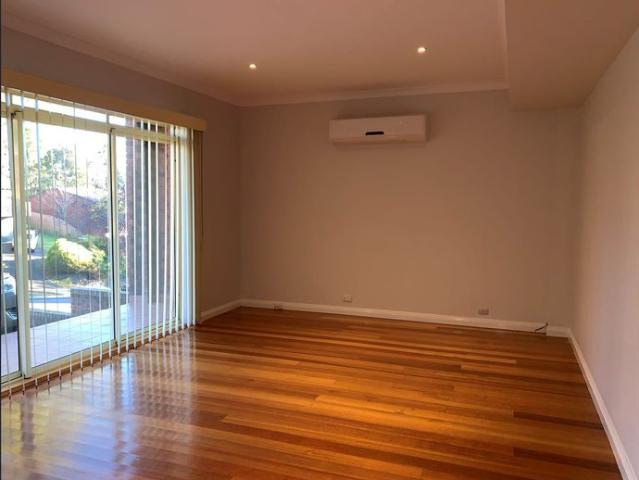Apartment for rent in Apollo Parkways, Melbourne