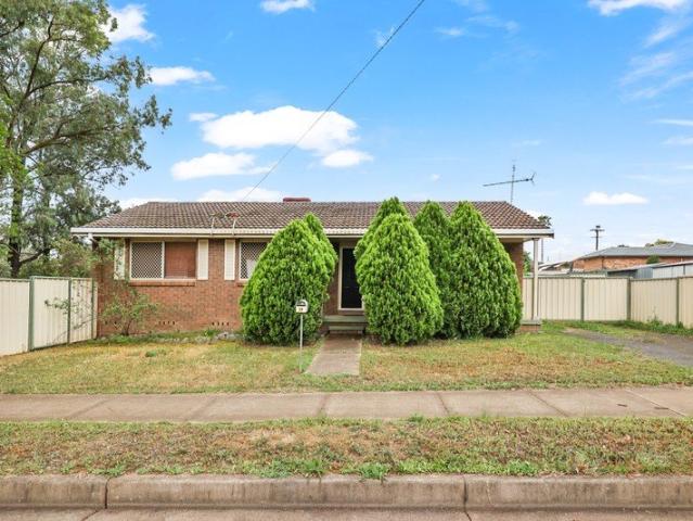 House for sale in West Tamworth, Tamworth