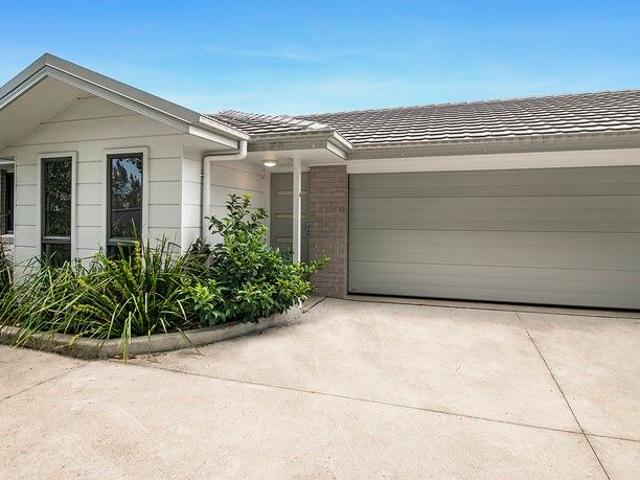 Villa for sale in Ambergate, New South Wales