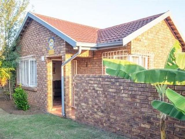 House for sale in Kempton Park, Birchleigh North