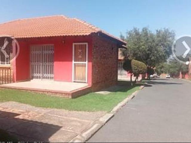 House for sale in Nooitgedacht, Gauteng