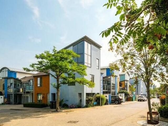 House for sale in Harlow, Essex