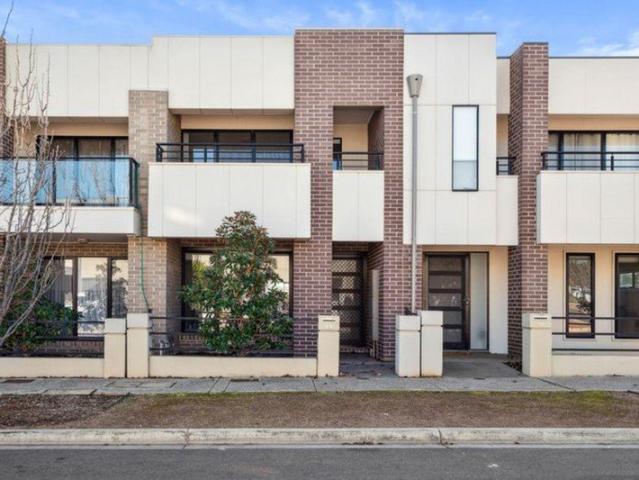 Townhouse for rent in Blakes Crossing, Adelaide