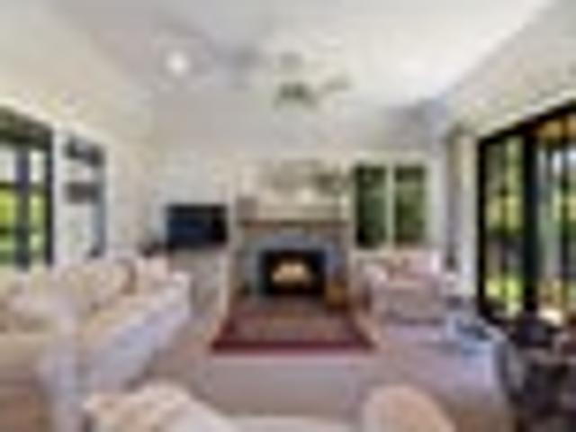 House for sale in Otakou