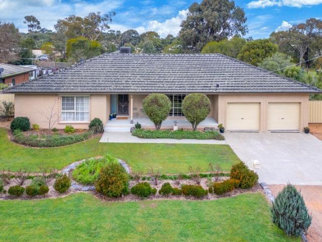 House for sale in Riddells Creek, Victoria