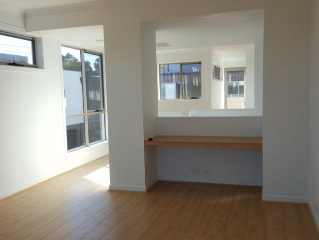 Townhouse for rent in Camerons Creek, Victoria