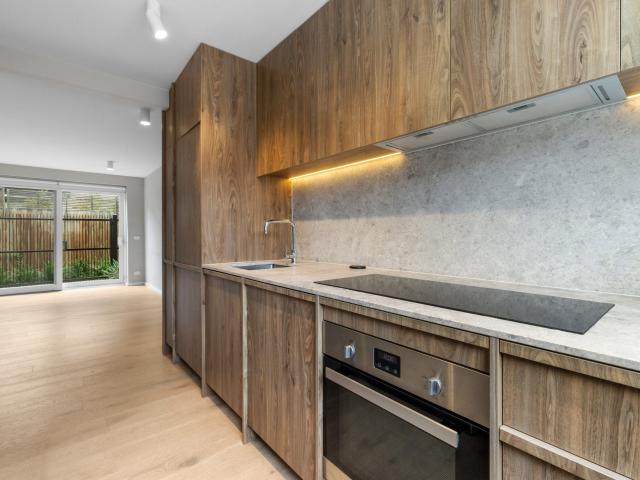 Apartment for rent in Thornbury, Melbourne