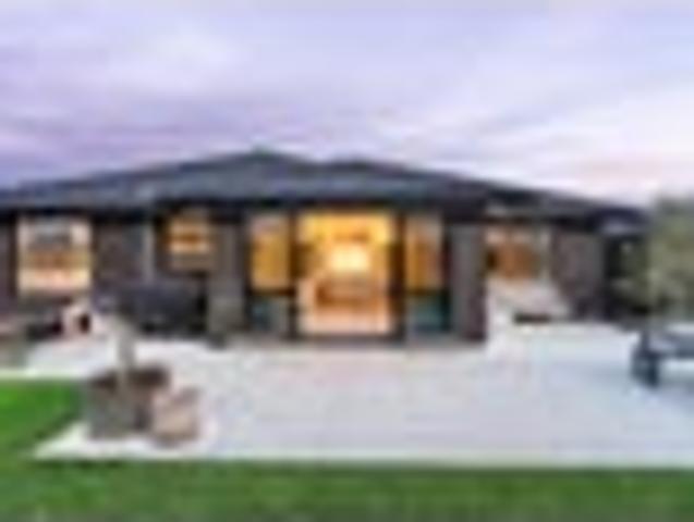 House for sale in Chaslands, Canterbury