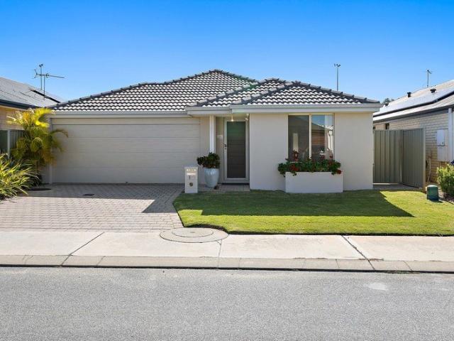 House for sale in Piara Waters, Western Australia