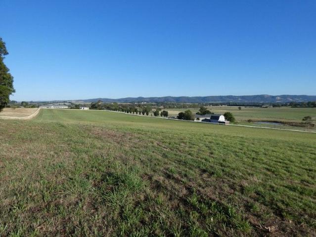 Cottage for sale in Camerons Creek, Victoria