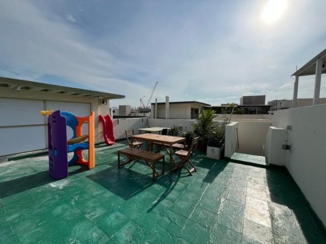 Apartment for rent in Geylang