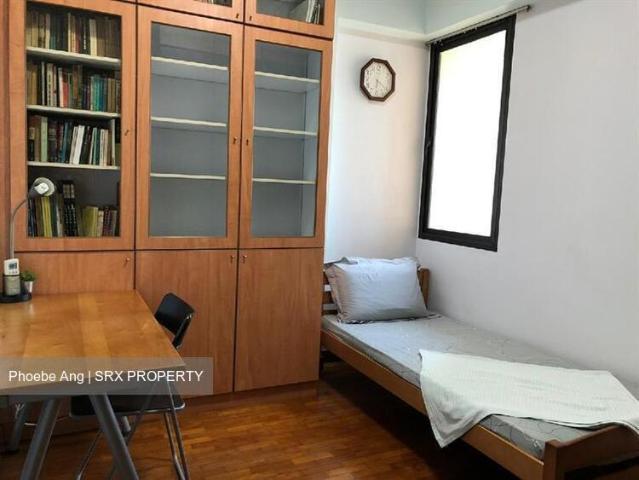Condominium for rent in Macpherson
