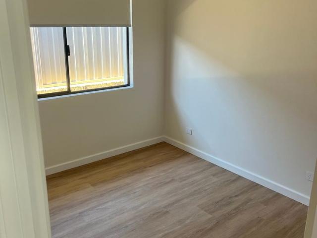 Room for rent in Sinagra, Western Australia