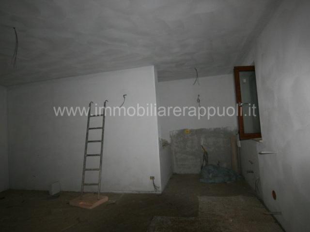 Appartamento in vendita a Sinalunga, Siena