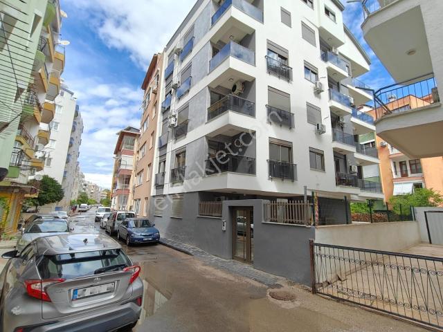 Antalya, Muratpaşa içerisinde kiralık mülk