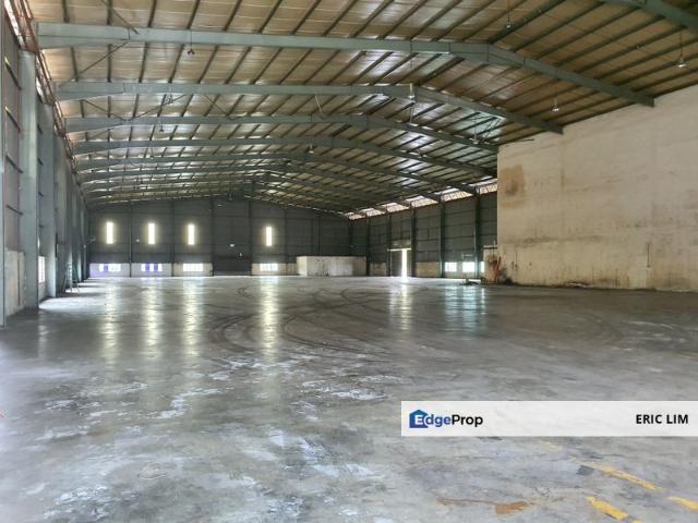 Warehouse for rent in Tanjong Sepat, Selangor