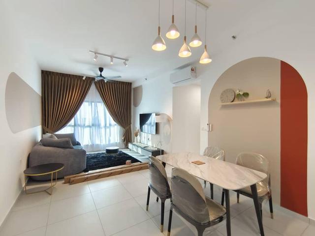 Serviced Residence for sale in Wellesley, Penang